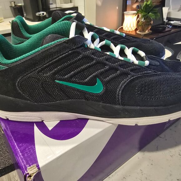 Nike SB Men's Vertebrae Black/ Green Skate Skateboard Shoes Size 10 NEW FD4691 - Picture 4 of 13